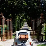 Willa Nello's, Di Pregio Con