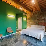 Nello's, Di Pregio Con Cortona
