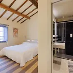 Nello's, Di Pregio Con * Cortona